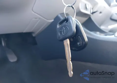 2013 Toyota Tacoma Prerunner from USA, damaged, VIN 5TFTX4GN8DX024688